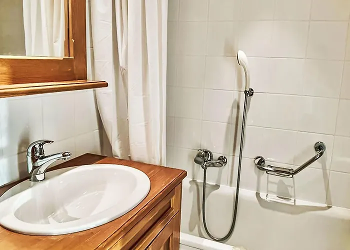 Les Renardeaux 5 By Interhome Apartment Crans-Montana